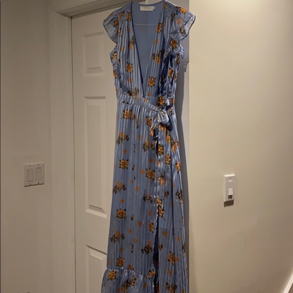 Blue floral print dress